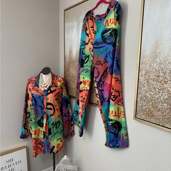 Plus size Colorful Graffiti Print 2pc Set -3X - Picture 2 of 6